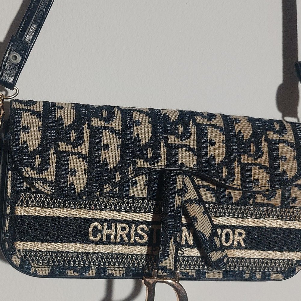 DIOR  phone pocket